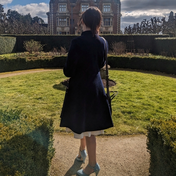 Meet your Posher, CJ - Picture 2 of 4